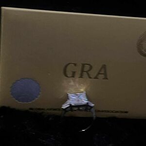 Gra Certified Moissanite